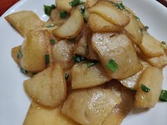 -芦茨金富饭庄·25年老字号·专做稻草鸡