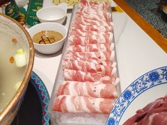 手切羊上脑-曲氏老北京铜锅涮肉•火锅(不老街店)