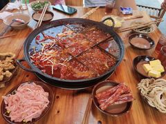 -正南齊北重庆老火锅(光华村直营店)