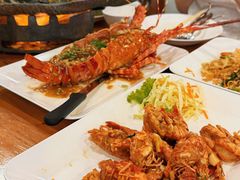 -两兄弟Song Pee Nong(2号店)