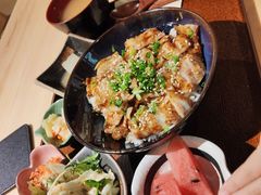 -本格丼·炭火烤肉饭(大悦路成都大悦城店)