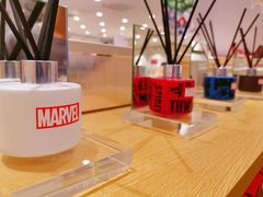 -名创优品(北京新中关购物中心地铁层店)