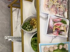 -粤顺渔坊·中山脆肉鲩火锅(清湖店)