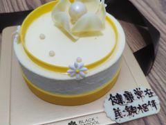 酸奶红丝绒慕斯-黑池口感烘焙·生日蛋糕(坂田店)