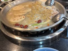 -老来福·非遗酸汤兔(凯旋路店)