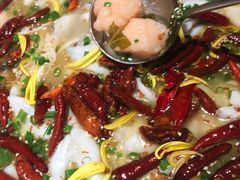 -江渔儿酸菜鱼(映月湖环宇城店)
