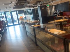 -必胜客(免税商场店)