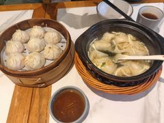 -馋三尺蟹粉小笼(人民广场店)