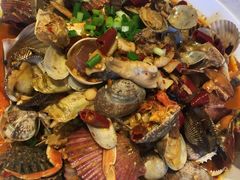 -赶海部落海鲜城(海阳路店)