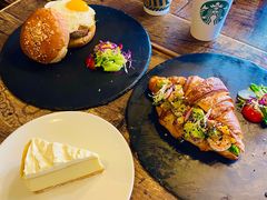 -HIGH FIVE哈福手工汉堡(桂林路店)