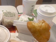 -麦当劳(虹梅路地铁站店)