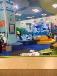 -莫莉幻想儿童乐园(武汉经开永旺店)
