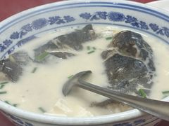 鱼头豆腐汤-红灯笼龙凤饭店(宁波老字号店)
