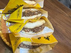 -穆得·老周家牛肉烧饼(普利街店)