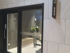 -胖东来生活广场(健康路店)
