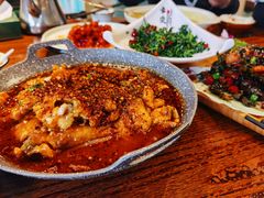 -纳家楼·地道陕菜(劳动路店)