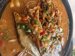 新派臭鳜鱼-YAFEE雅菲·粤菜·湘菜·融合菜(魏公村店)