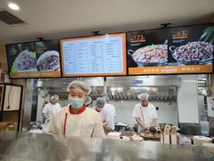 -闫家驴肉老店(华电一校店)