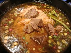 豆爺筋品红烧牛肉面-豆爺小面(朱雀店)