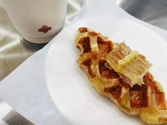 蜂巢croffle-LilBee Coffee