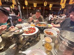 -老湖南民间菜·牛肉十八炒(花都店)