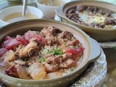 四拼煲仔饭-崖口煲仔饭