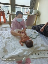 -爱陪伴一对一月子中心(融侨店)