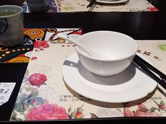 -舌尖上的食缘花园主题餐厅