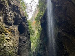 -龙水峡地缝景区