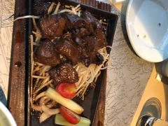 -穹六人间 people 6(岳阳路店)