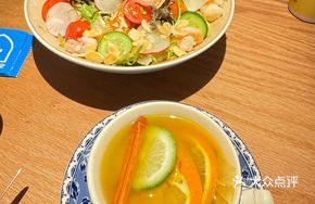 Honey Roasted Pumpkin and Shrimp Salad