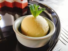 -穹六人间 people 6(岳阳路店)