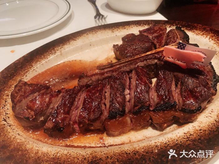 Wolfgang’s Steakhouse 沃夫冈牛排馆(上海白玉兰广场店)招牌大里脊双人份图片
