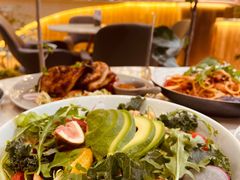 -théATRE茶聚场·餐厅(环球金融中心店)