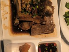 -老周家酱卤猪蹄私房菜(克拉玛依西街店)