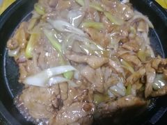 葱爆牛肉-老牌坊鲁菜名店(聊城美食岛店)