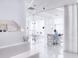 -臣丽纹眉品牌连锁