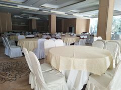 -广西锦华大酒店(南宁朝阳广场地铁站区政府店)