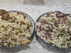 -老头爱马仕酸豇豆炒饭(丰富路店)
