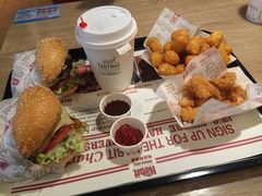 -The Habit Burger Grill 哈比特汉堡(复兴soho店)