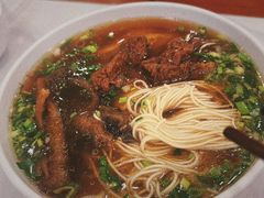 -老西白点心店
