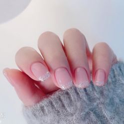 -悦指间美甲美睫