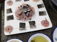 -景明轩•养生酸汤鱼火锅 云贵鲜菌 现舂野果酸汤(王寨小区店)