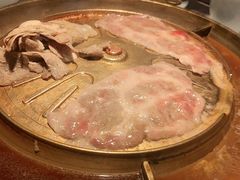 -猪啊牛呀羊啊铜盘烤肉(正大广场店)