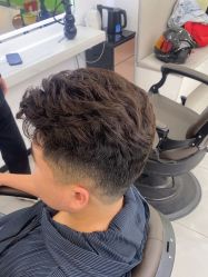 -尤司男士国潮理发馆