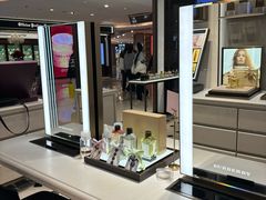 -BURBERRY(上海港汇恒隆广场店)