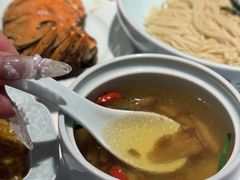 -裕兴记•蟹黄面馆(人民广场店)