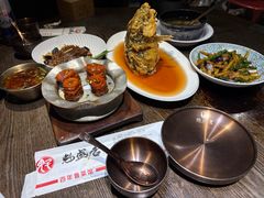 -魁盛居百年鲁菜馆(县西巷店)