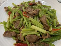 -汗腾格里·风味餐厅(新疆驻京办店)