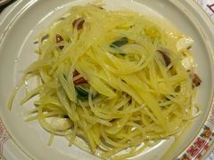-耙吉吉川味小酒馆(本地人回头店)